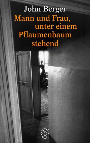 Cover von Mann und Frau, unter einem Pflaumenbaum stehend