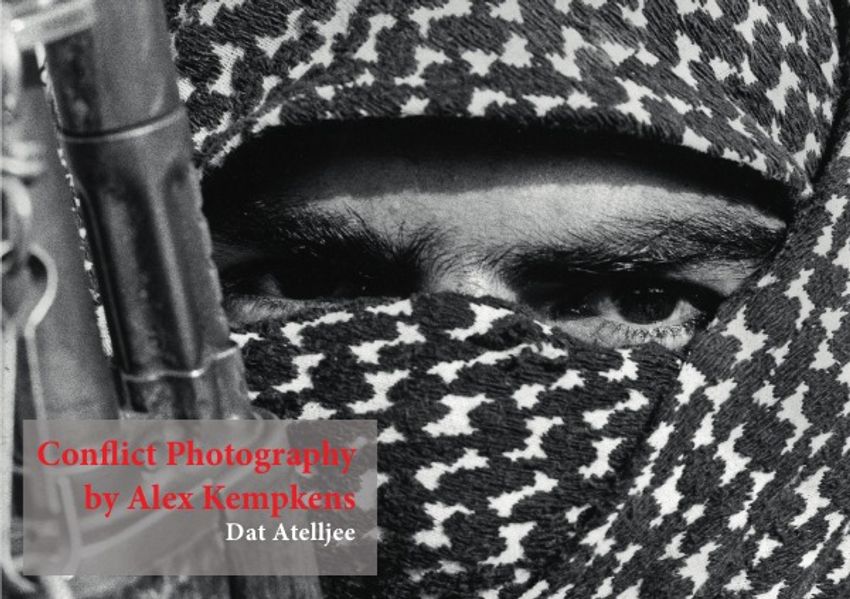 Cover von Conflict photography by Alex Kempkens