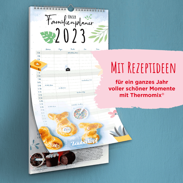 Cover von MEIN ZAUBERTOPF Familienplaner 2023 • Küchen-Kalender • mit 5 Spalten! • pro Monat 1 Rezept für Thermomix® • großes Format von 21 x 45 cm • Spiralbindung • Wandkalender